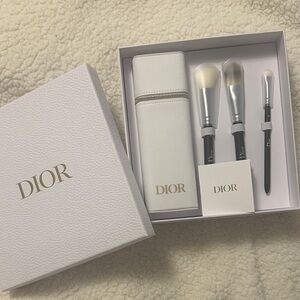 Dior Elegant Black and White Brush Set
